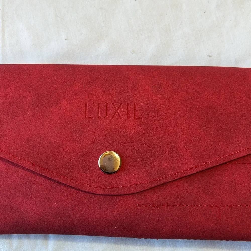 Luxie glitter gold